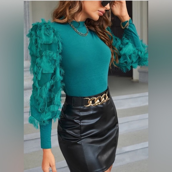 4X SHEIN Teal Blouse with Statement Feathery Sleeves - Picture 10 of 17